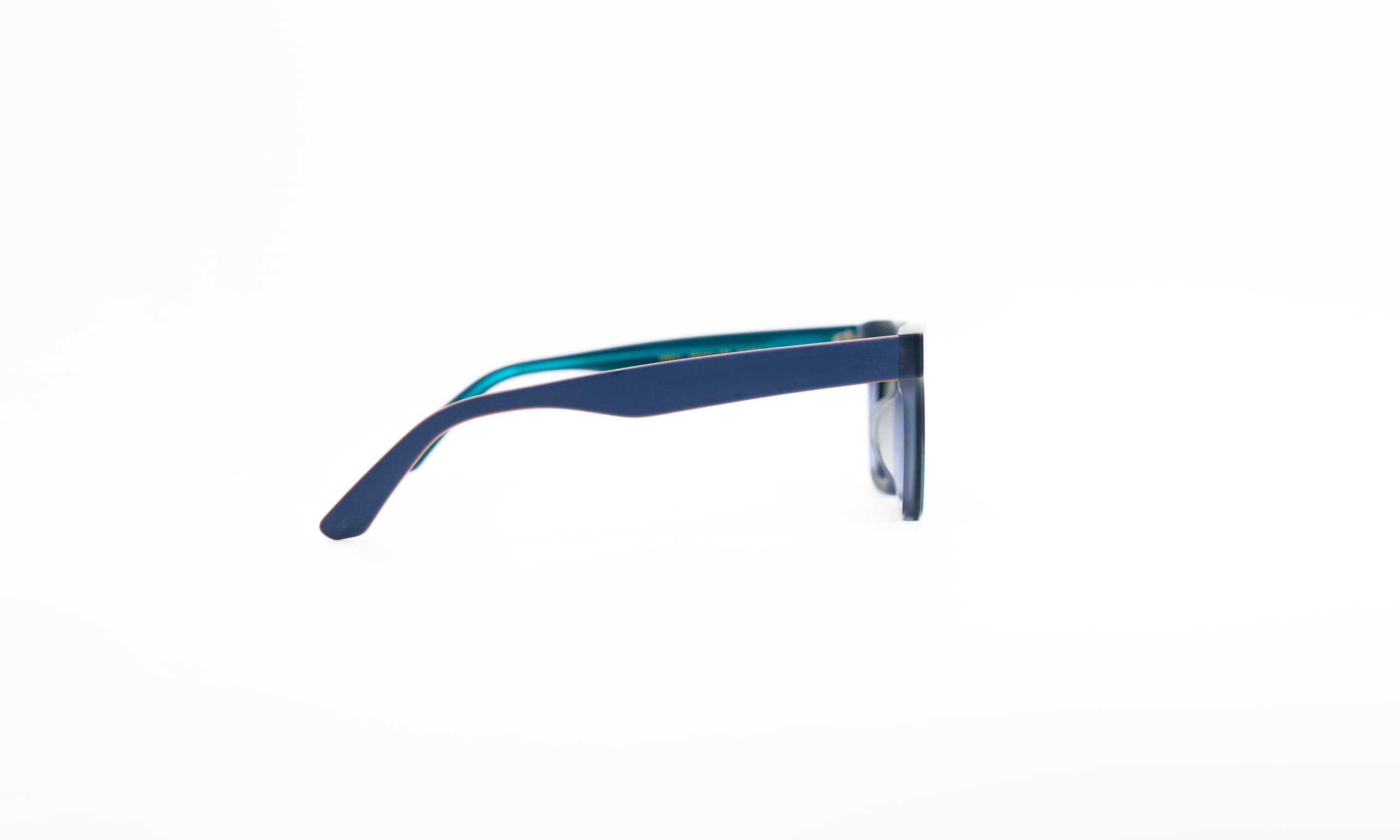 Blue Horizon - Image 4
