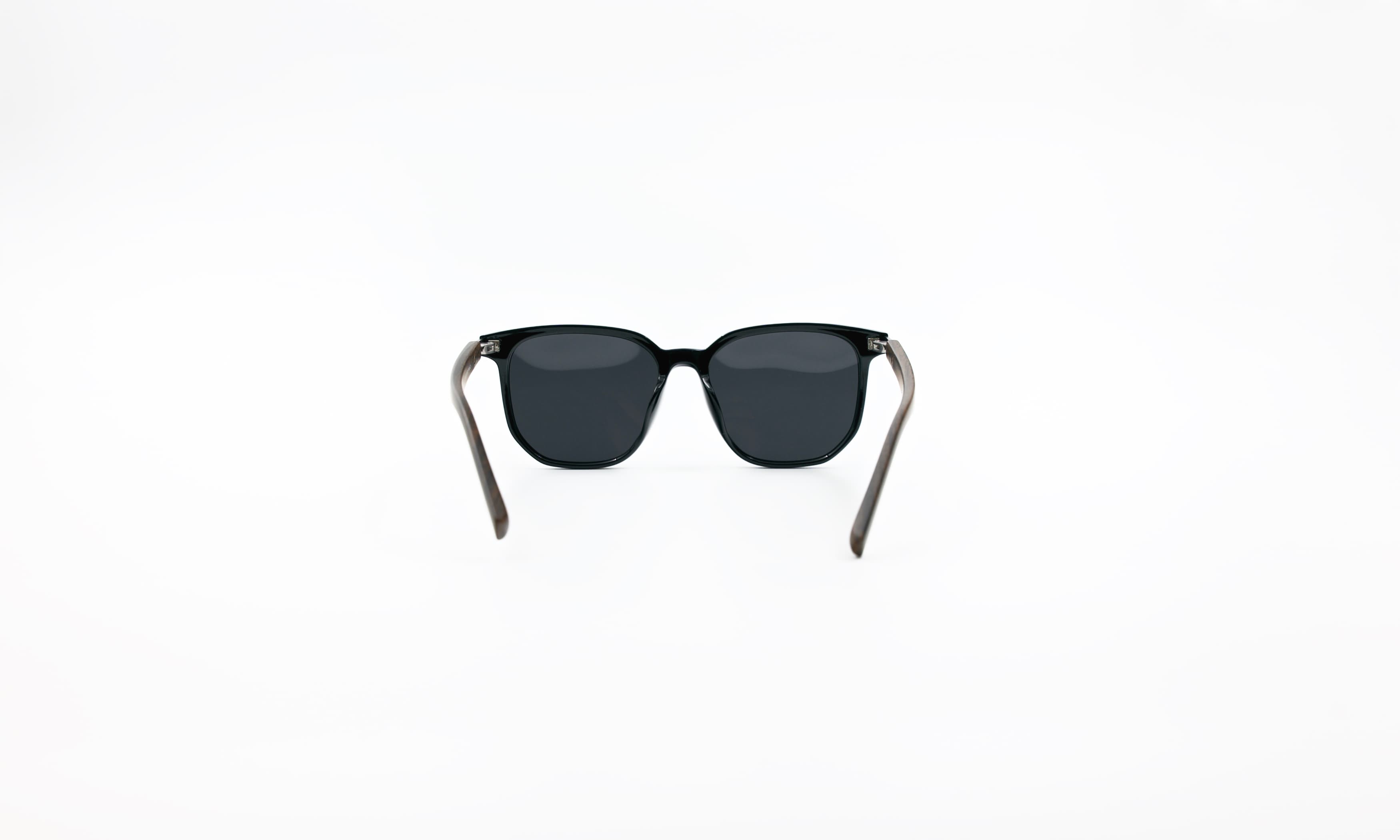 Weekender Wood - Black - Image 3